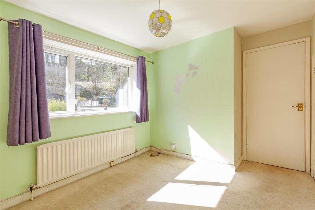 Bedroom 2-3.jpg