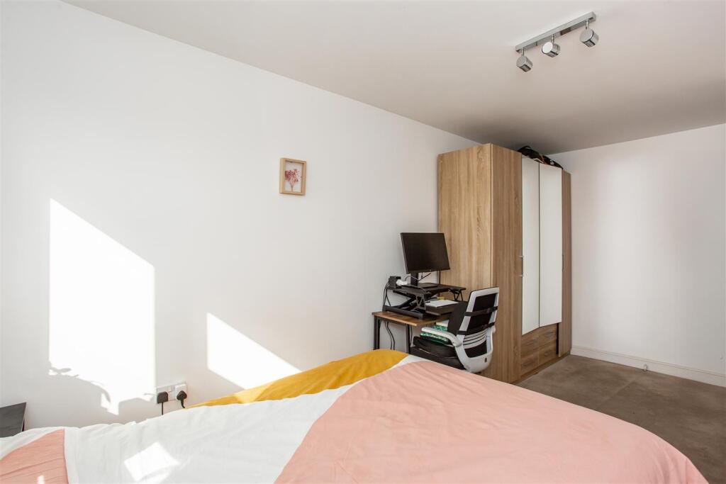 206 Maltings Close-18.jpg