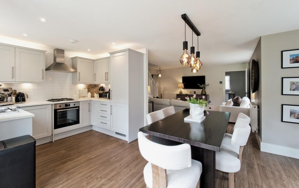 Dining Kitchen