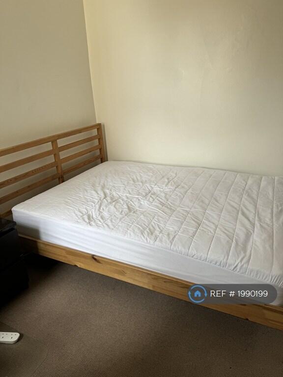 Bed 3