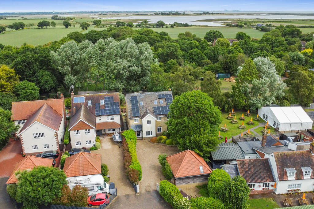 PT-FC(COL)-27Walt...