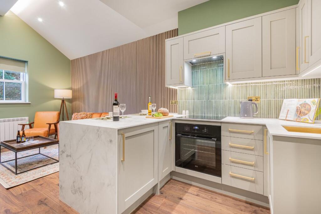 The Studio - Kitchen