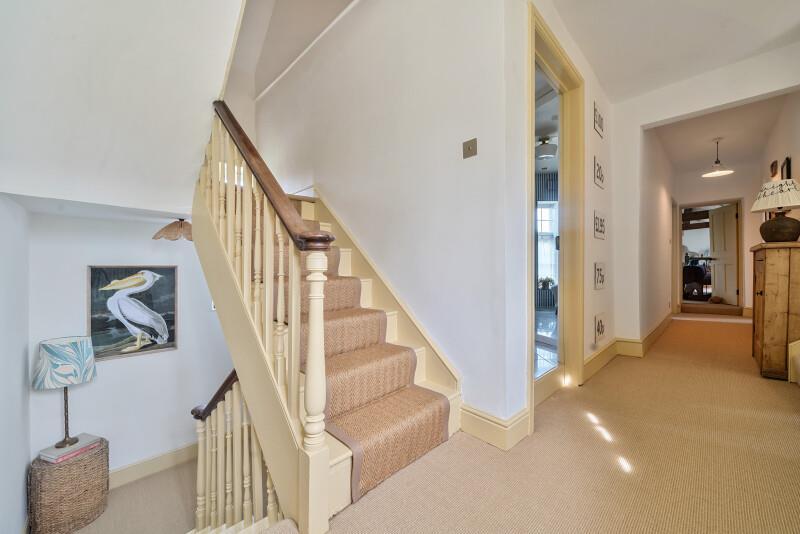 664715e5eae94-t-1124377 (12).jpg