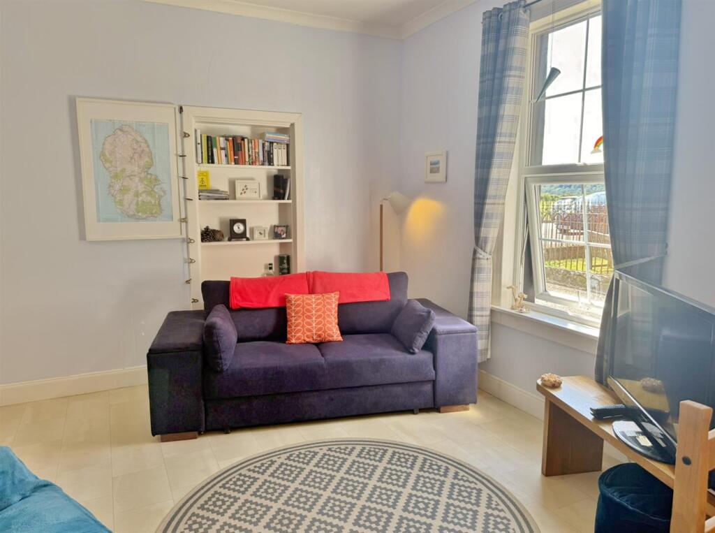 Lounge area