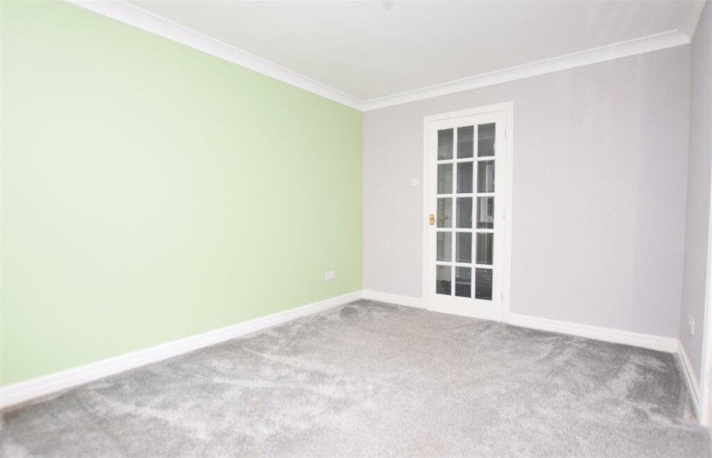 Dining Room V2.JPG