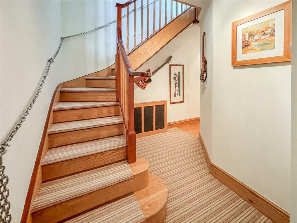 Stairwell.jpg