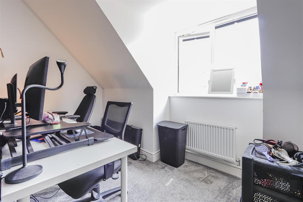 Heol Ty Draw_-17.jpg