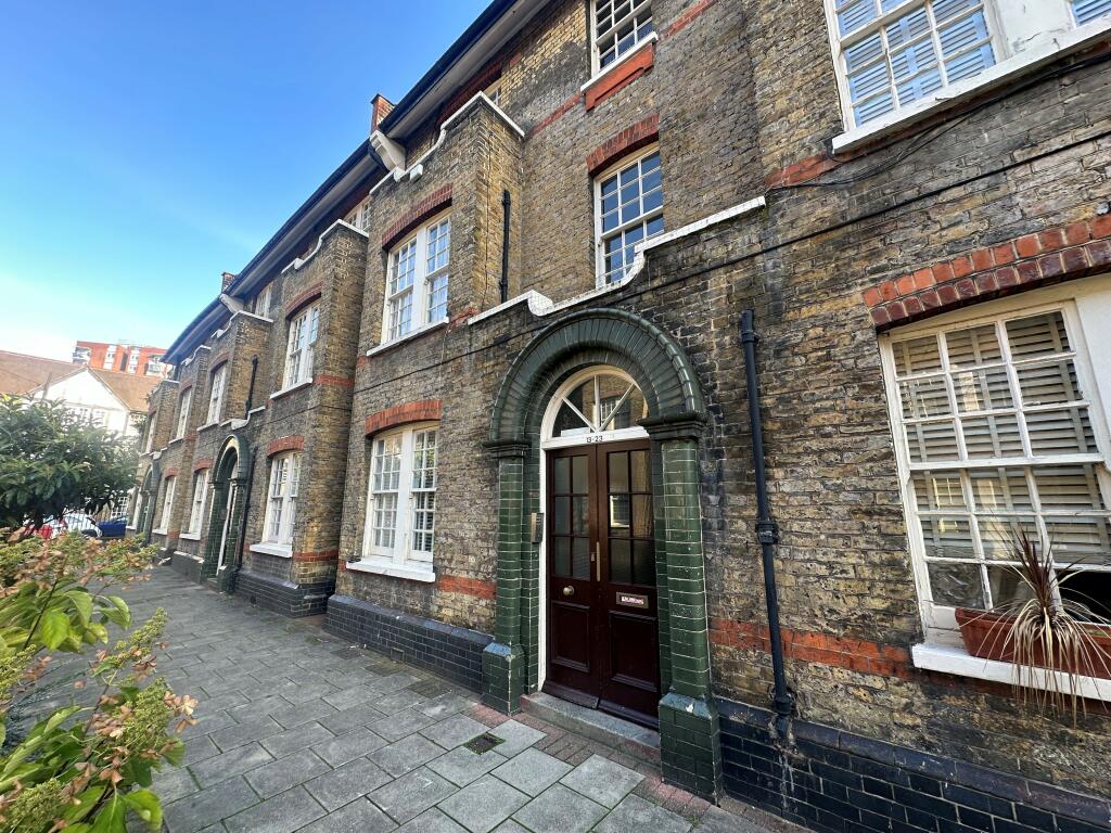 Saltwood Grove, London