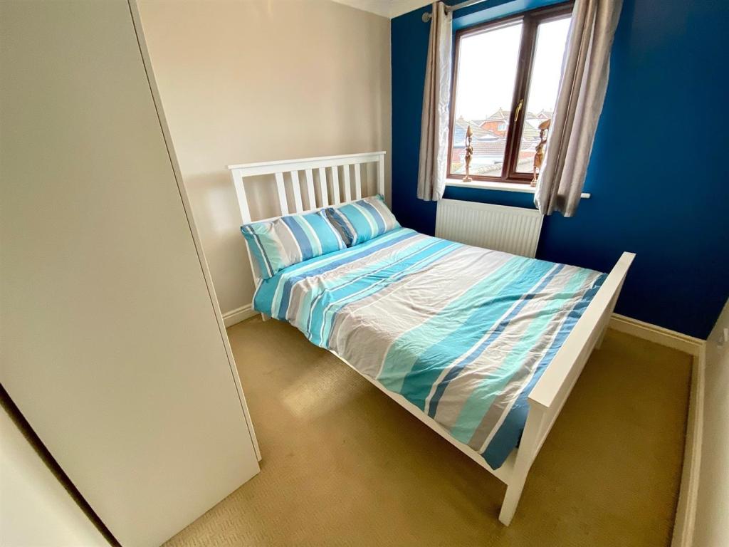 water royd lane 35b bed 2.jpg