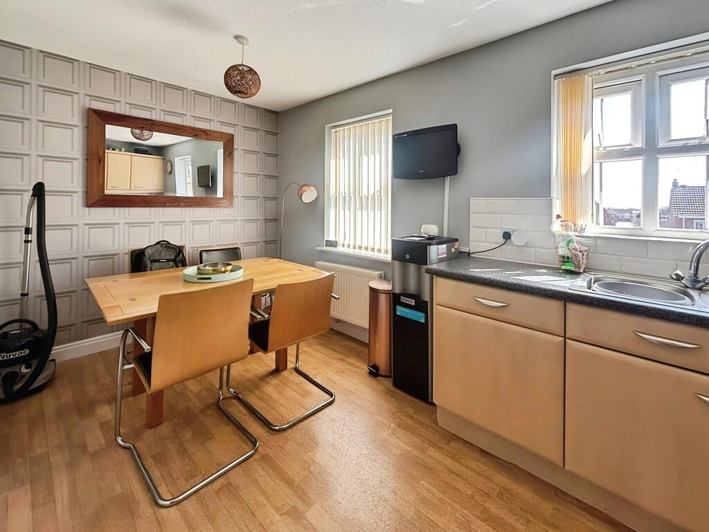 c458019b-WhatsApp...