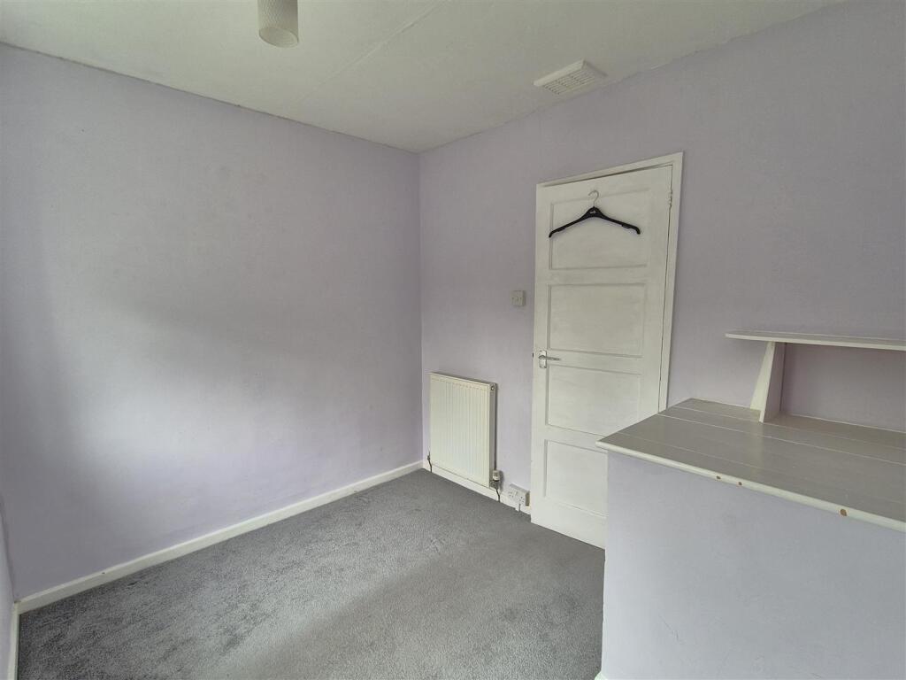 Single Bedroom