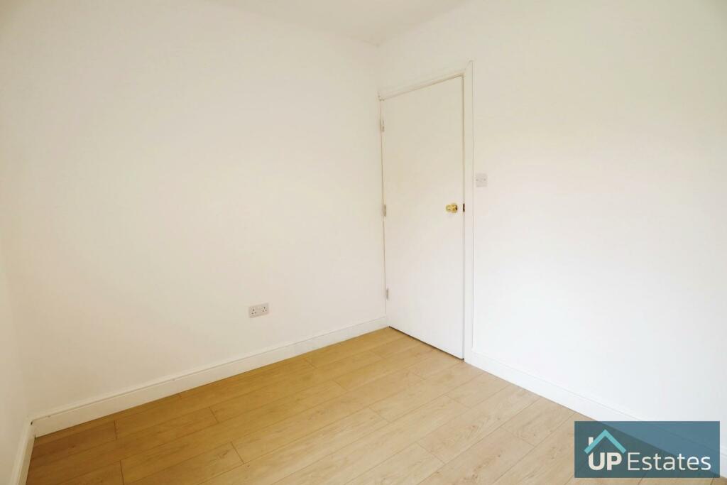 Fourth Bedroom/Reception Room