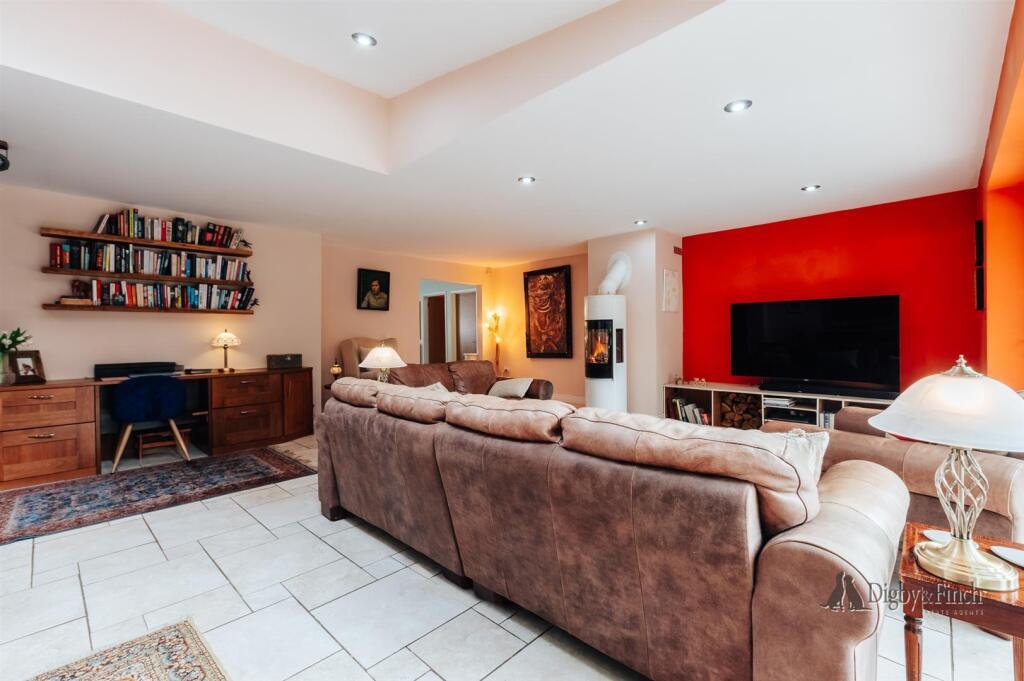 10 Heath Road-09.jpg