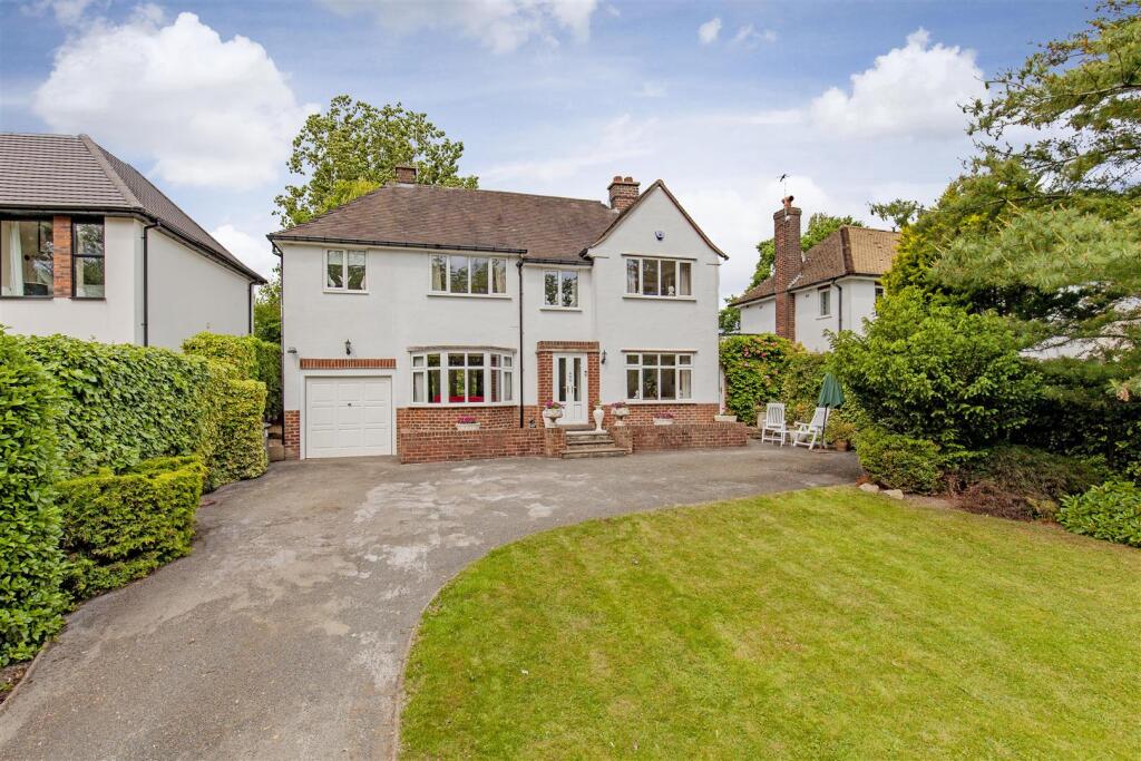 Front External-4.jpg