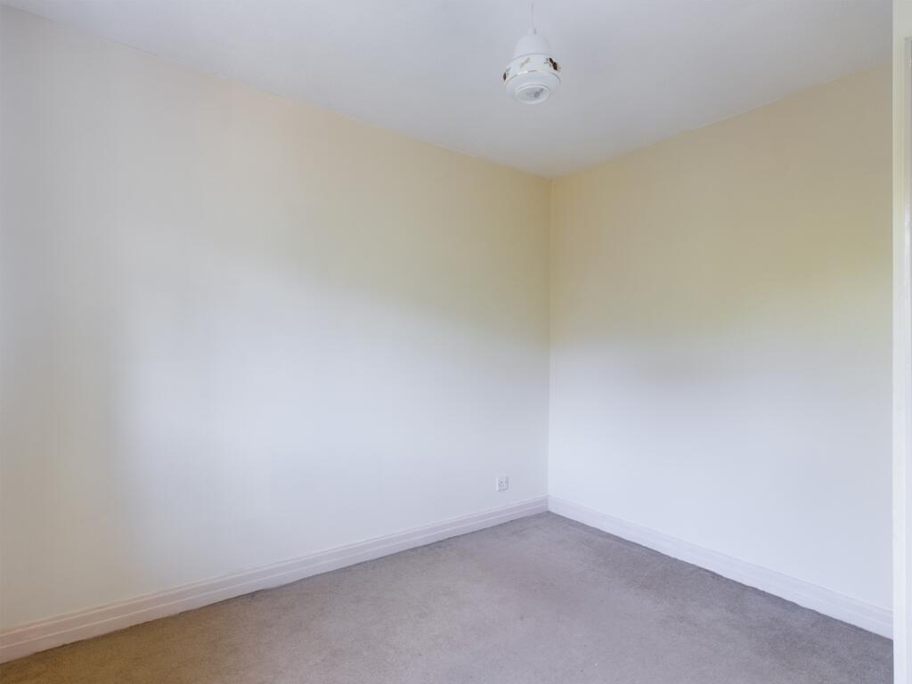 CAM00585P1-PR0201-STILL08