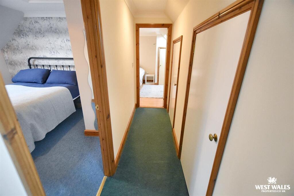 Lime Grove, Tavernspite, Whitland