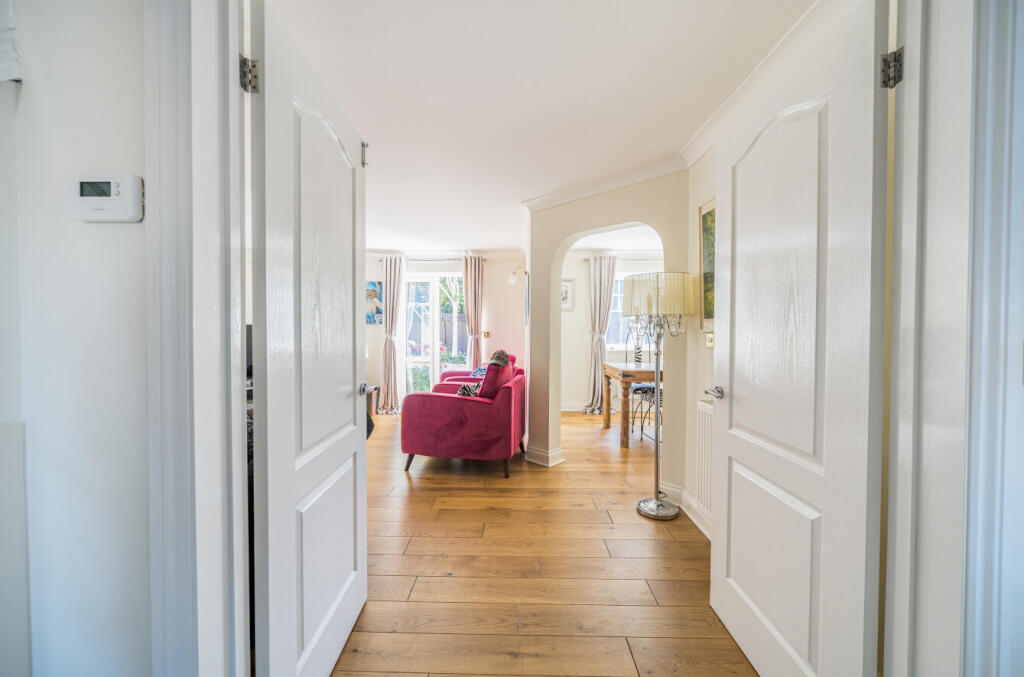 1310788-13-685305...