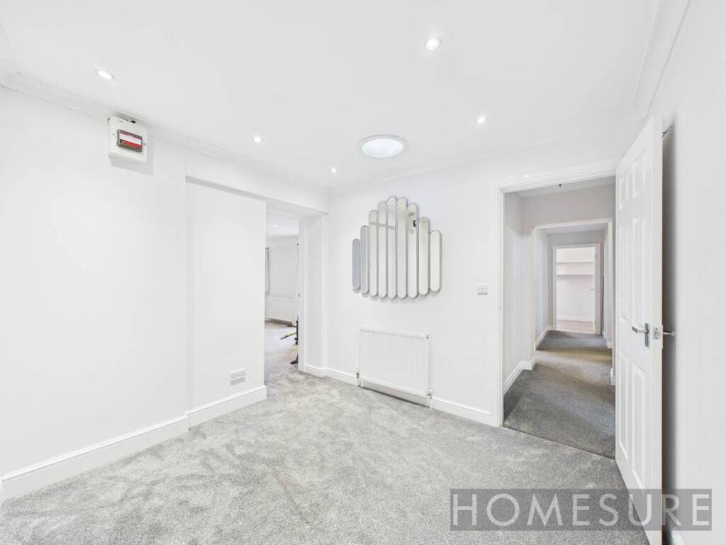 Dressing room/Office