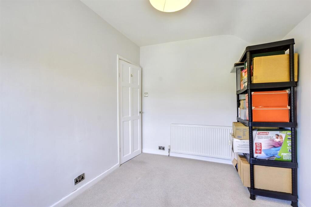 Bedroom 2_3.jpeg
