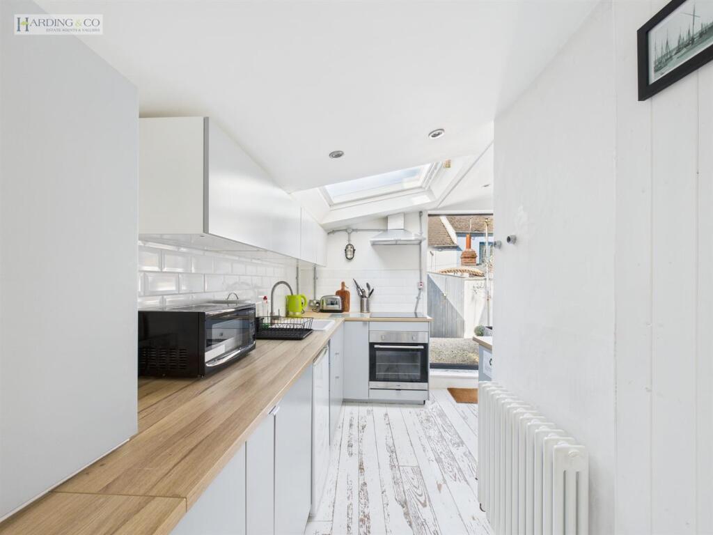 Kitchen.jpg