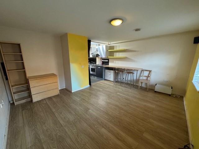28 Brooks close 2.jpg