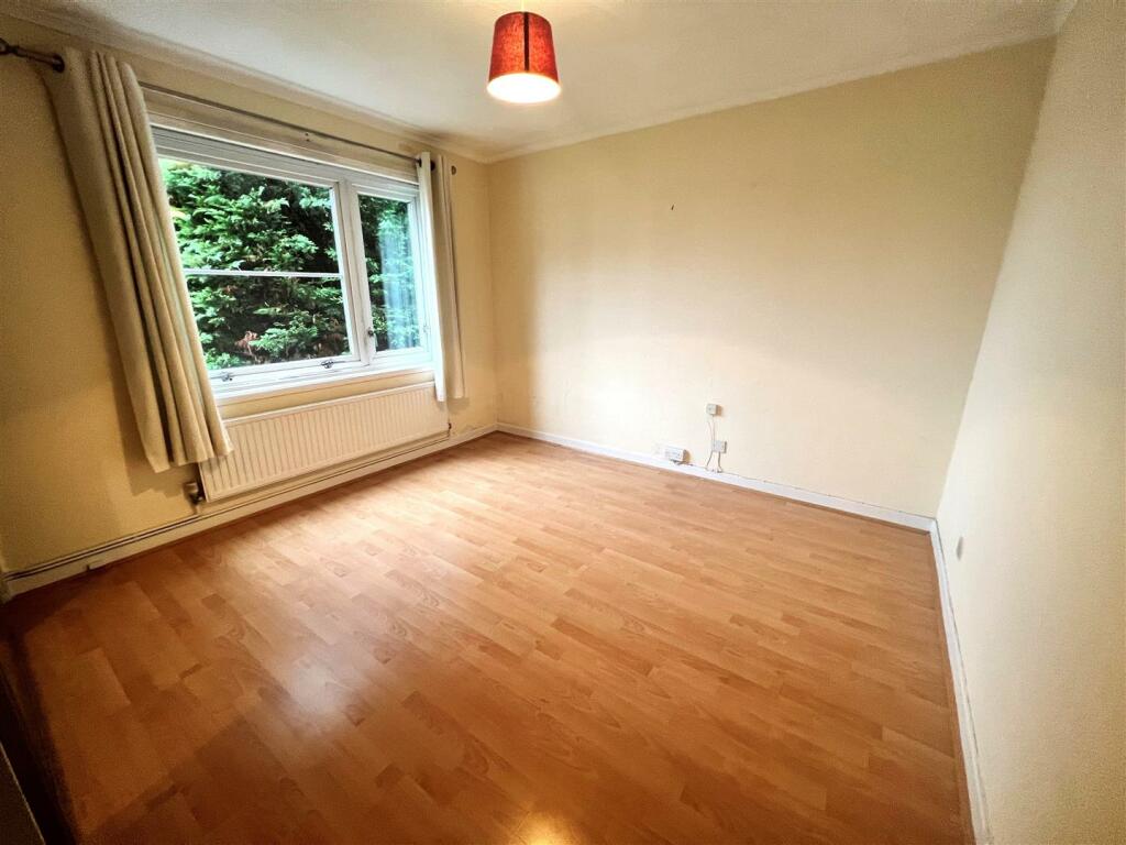 Bedroom.jpg