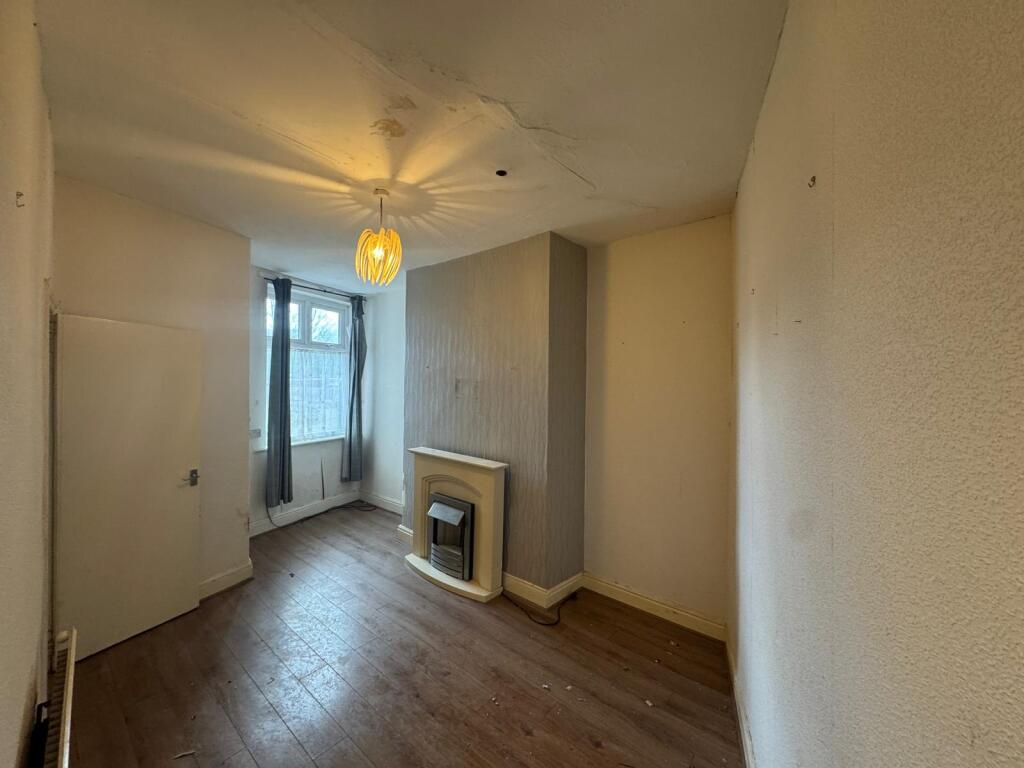 WhatsApp Image 2025-12-08 at 13.29.27 (5).jpeg