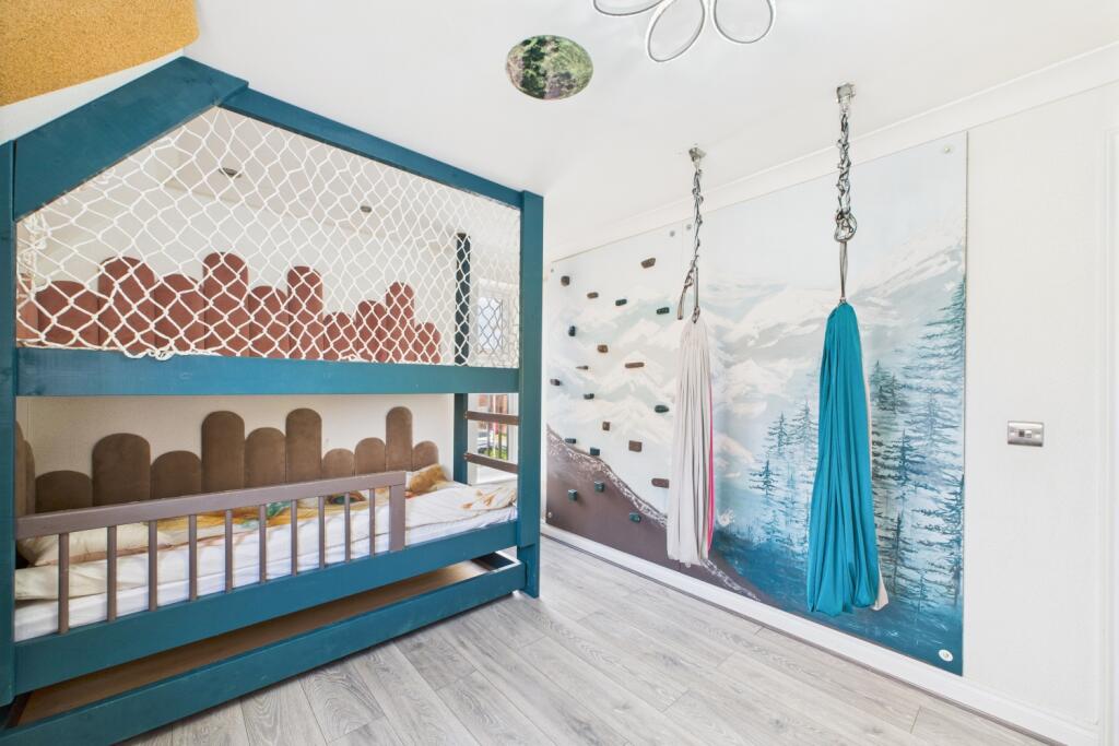 EweMove Spalding - Chamomile Way - Bedroom