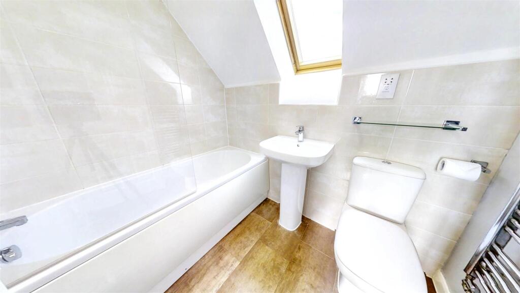 Lewis Close, Kempston, Bedford, mk42