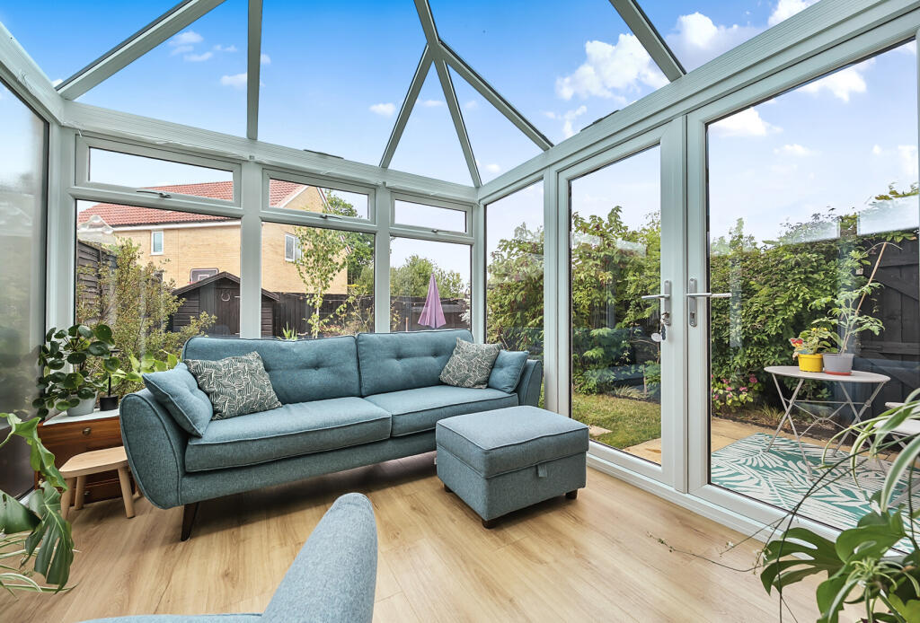 1326112-12-6874ef...