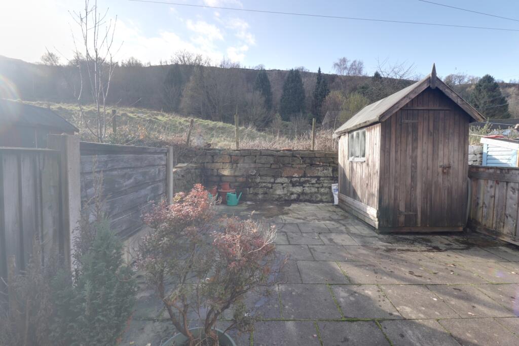 View back yard 1