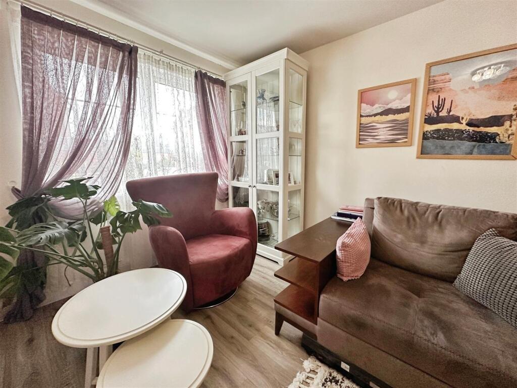 1fc9e282--4A05-BAC6-E13188073B93-32518-00000F62C52