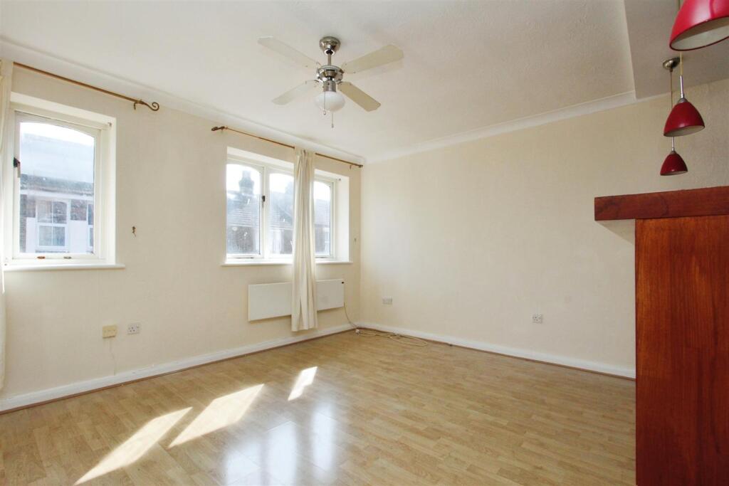 Open Plan Lounge