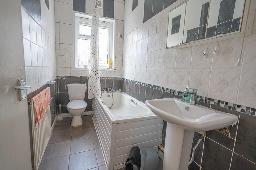 20250414-DSC03872...