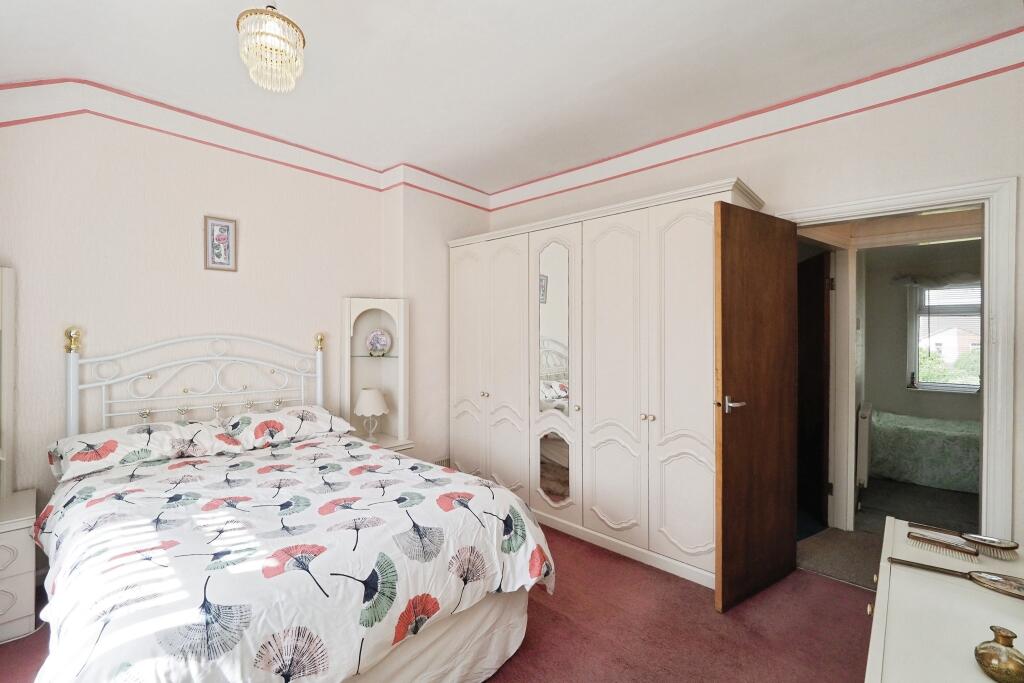 Large Double Bedroom