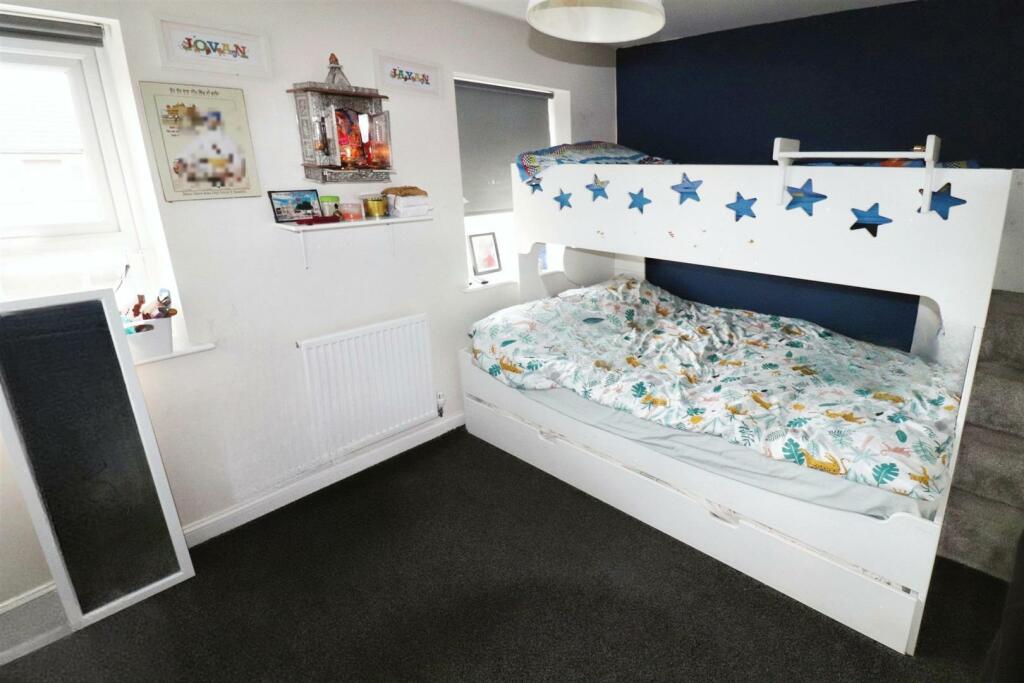 editedimage-939a6fdd-7784-45f1-b6cf-084092b9dc28 2