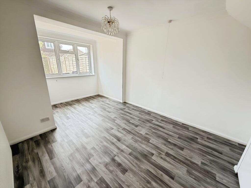 Dining Room/Bedroom