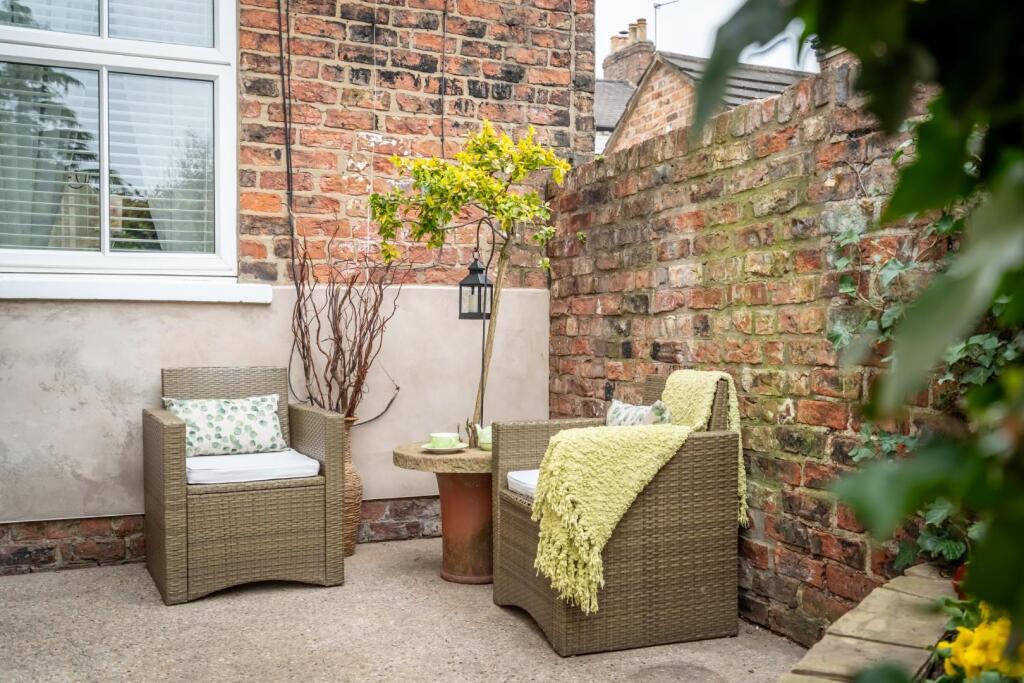 cleveland street-23.jpg