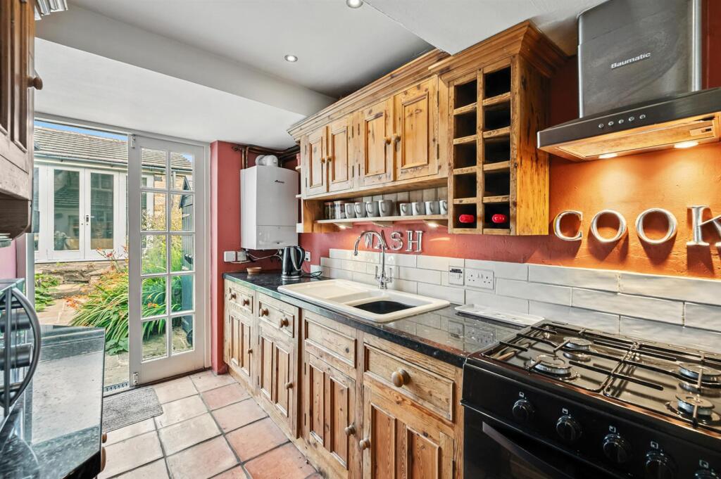 Saxton Mee Bobbin Cottage 0027.jpg