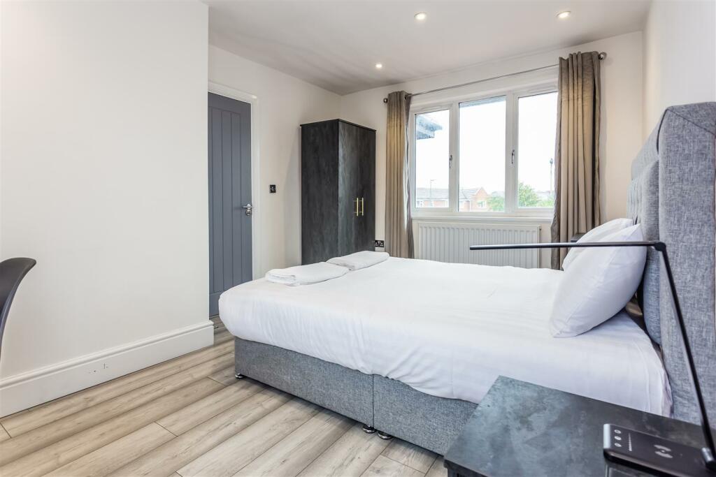 IMG_9738.jpg