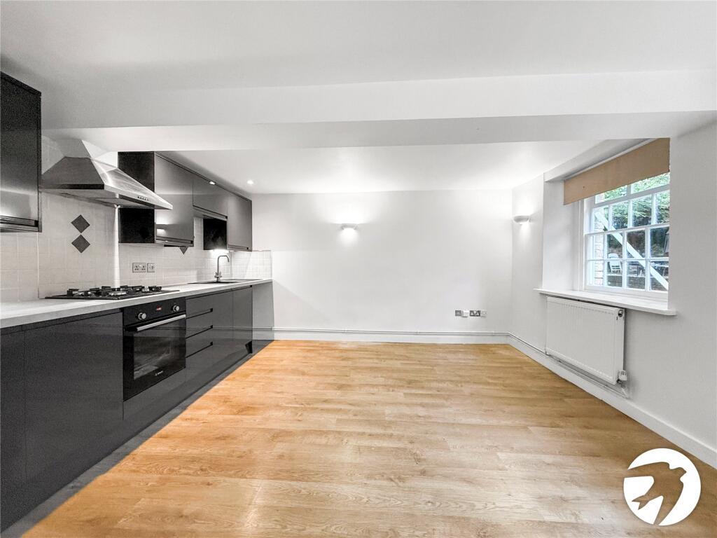 Kitchen/Living Space