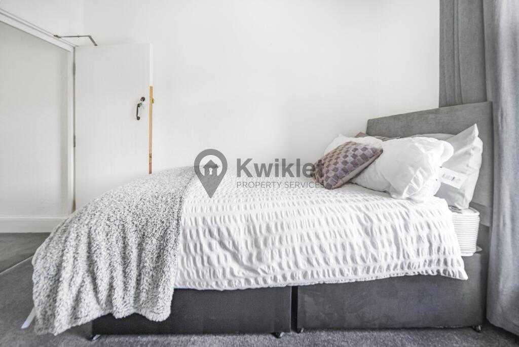 eZy Watermark_24-03-2025_11-51-17-4570am.jpeg