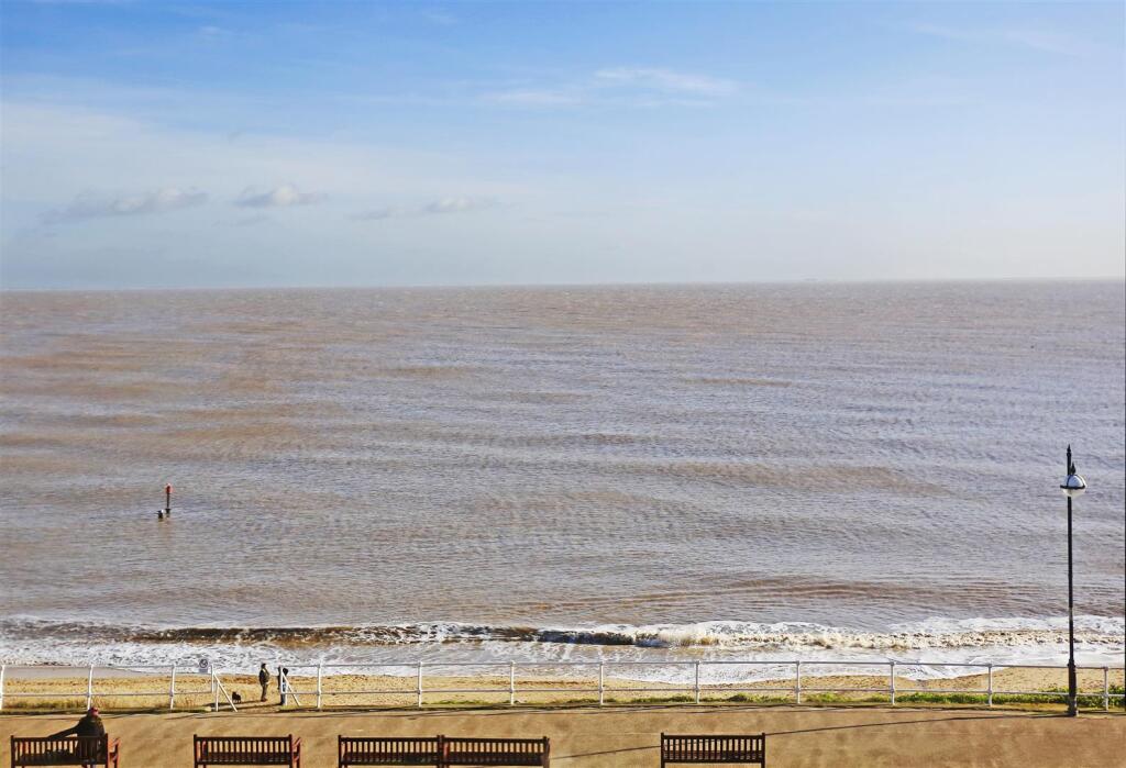 Barley House sea view.jpg