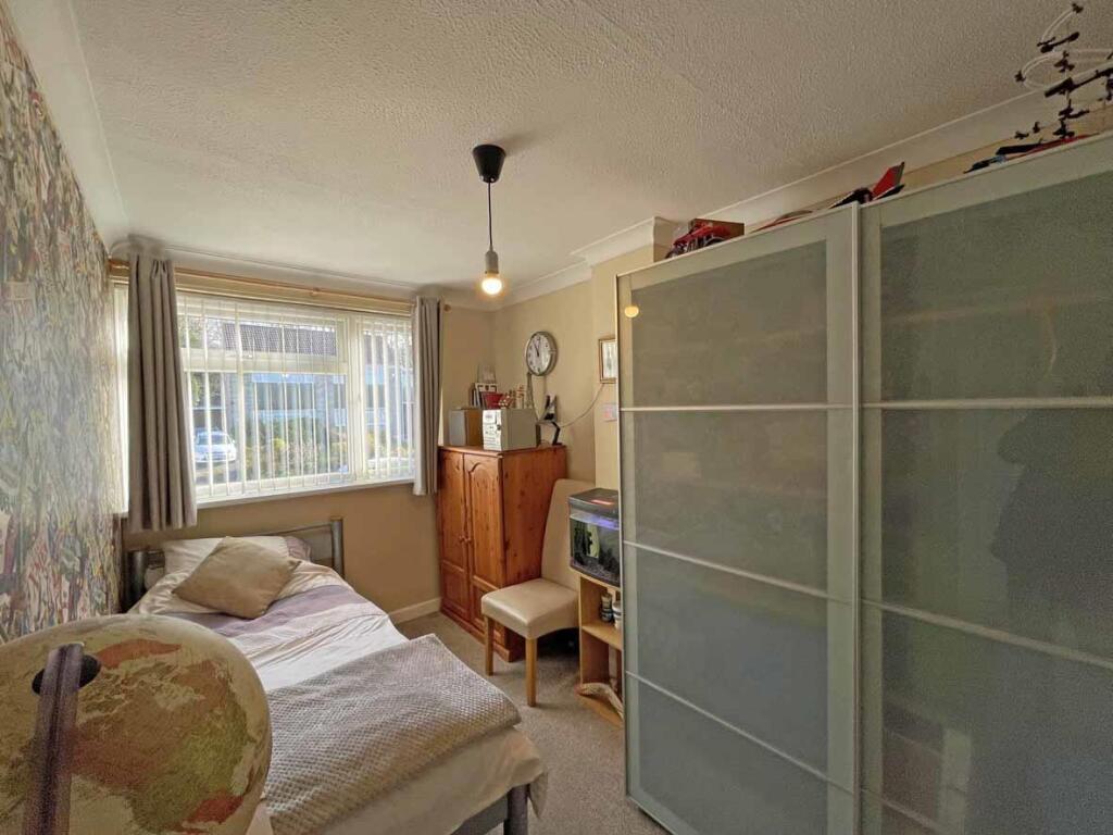 Dayton Close 51 Bedroom 2.jpg