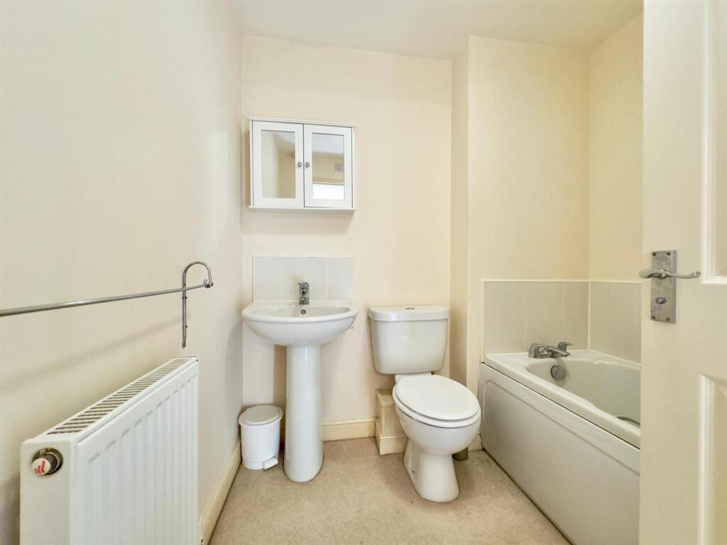 WhatsApp Image 2025-03-12 at 15.12.30 (6).jpeg