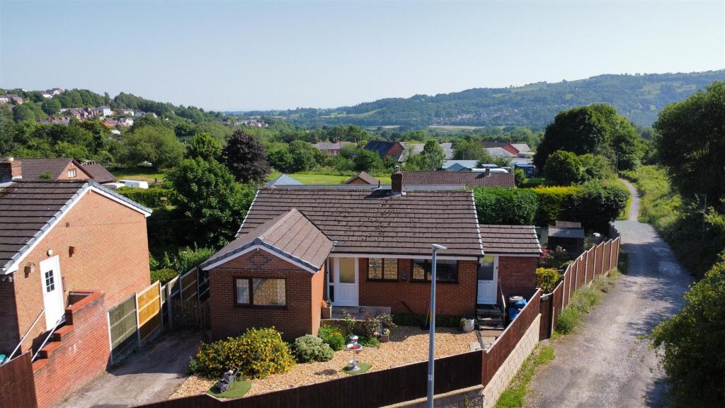 dji_fly_20250619_163302_737_1750347322667_photo_op