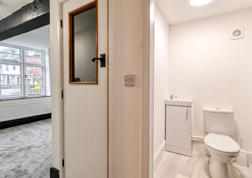 42 Riverside -11.jpg