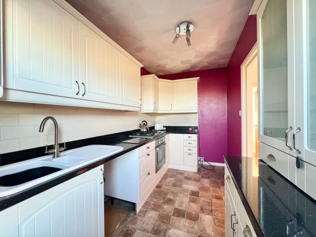 Rochester Avenue, Rochester, ME1