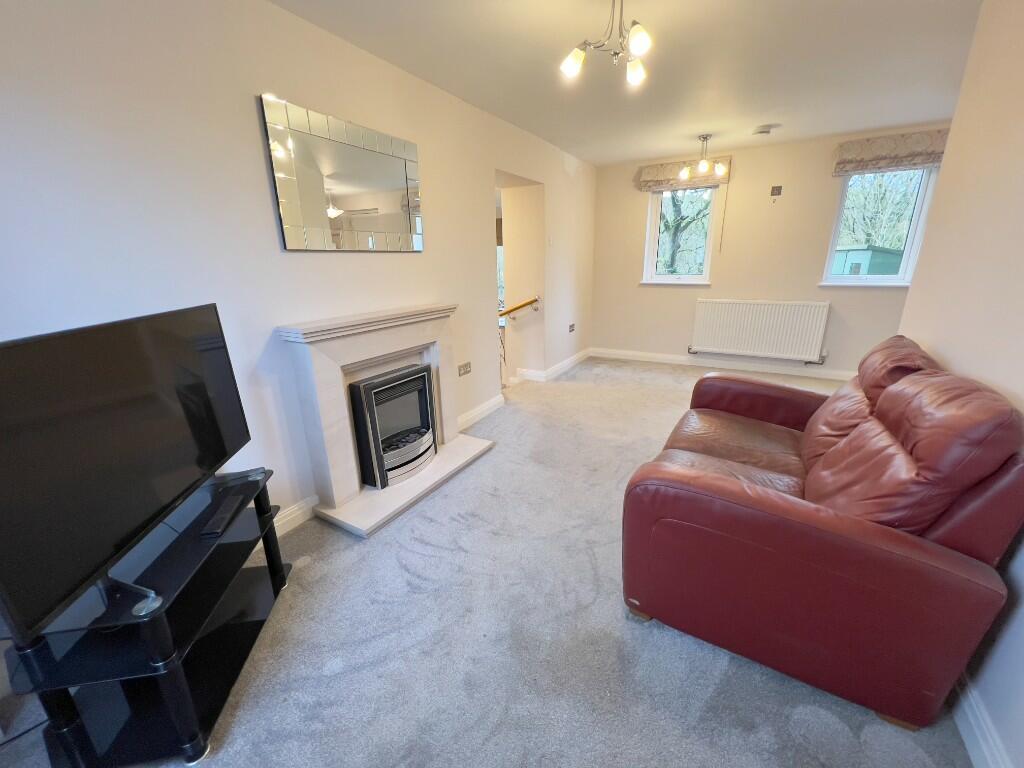 ANNEX: LIVING AREA