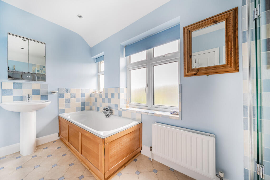 1350921-7-68cac9b...